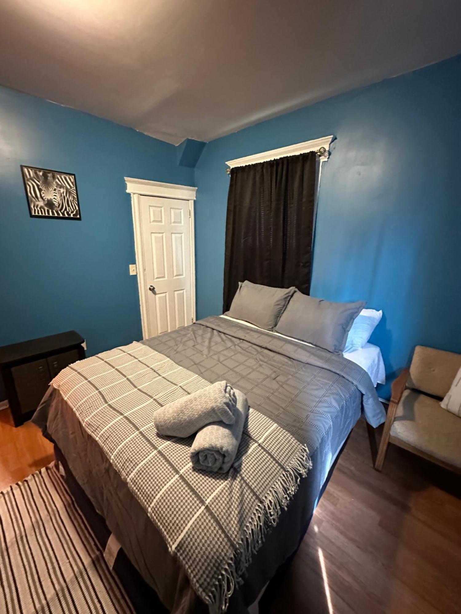 Fidelia Jade Room Queen Bed Minutes From Newark Liberty International Airport And Newark Penn Station Extérieur photo